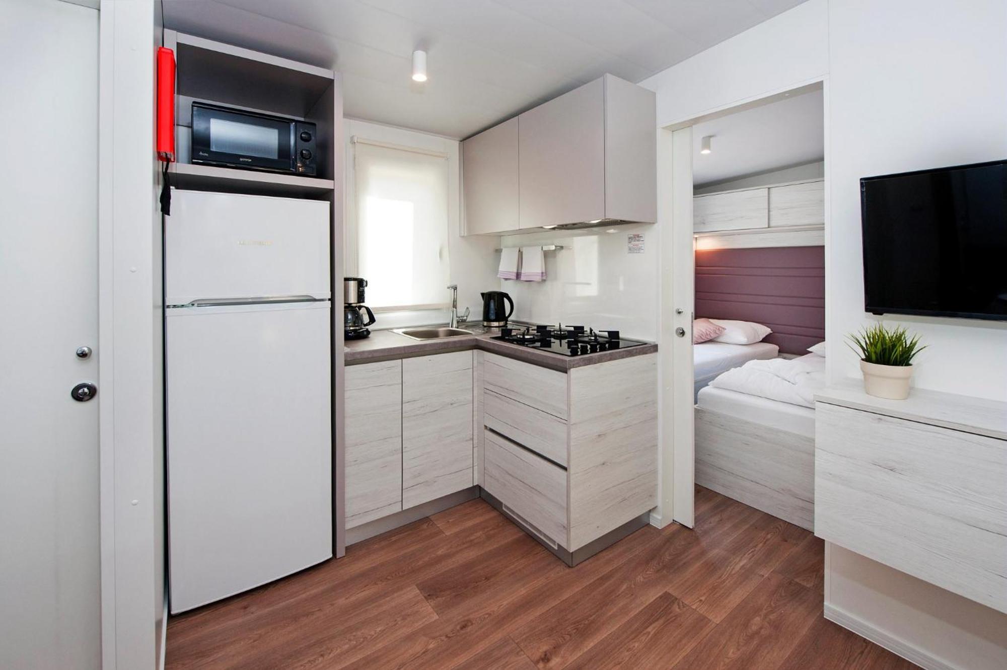 Eurocamp Mobile Homes At Campsite Puntica فونتانا المظهر الخارجي الصورة