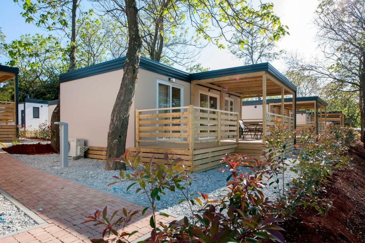 Eurocamp Mobile Homes At Campsite Puntica فونتانا المظهر الخارجي الصورة